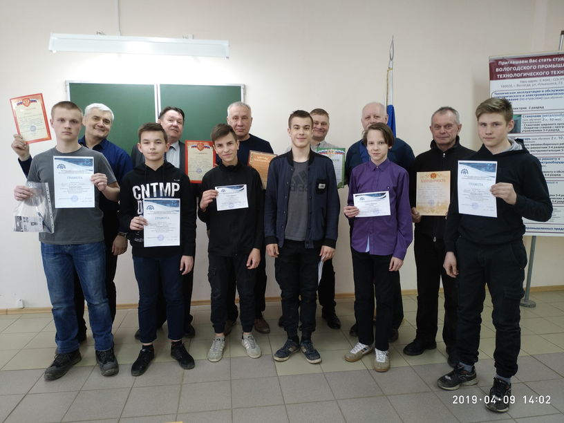 imgonline com ua Compressed pYPy8LlOwK90Qa6